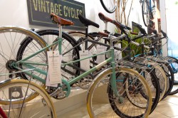 Inauguration-Vintage-Cycles-Paris (2)
