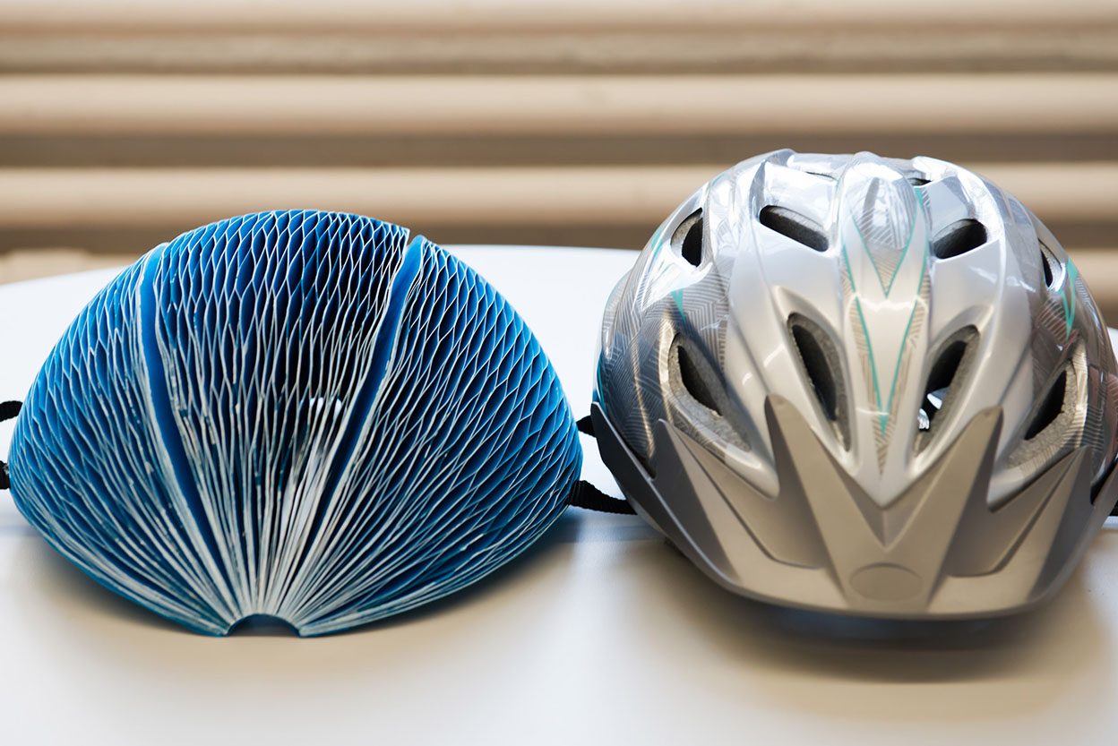 eco-helmet-technology-safety-transport-design-isis-shiffer-james-dyson-awards-winner_dezeen_2364_col_7