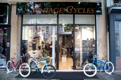 Inauguration-Vintage-Cycles-Paris (1)