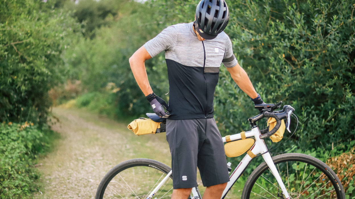 Sportful Giara, une tenue vélo gravel aux accents italiens