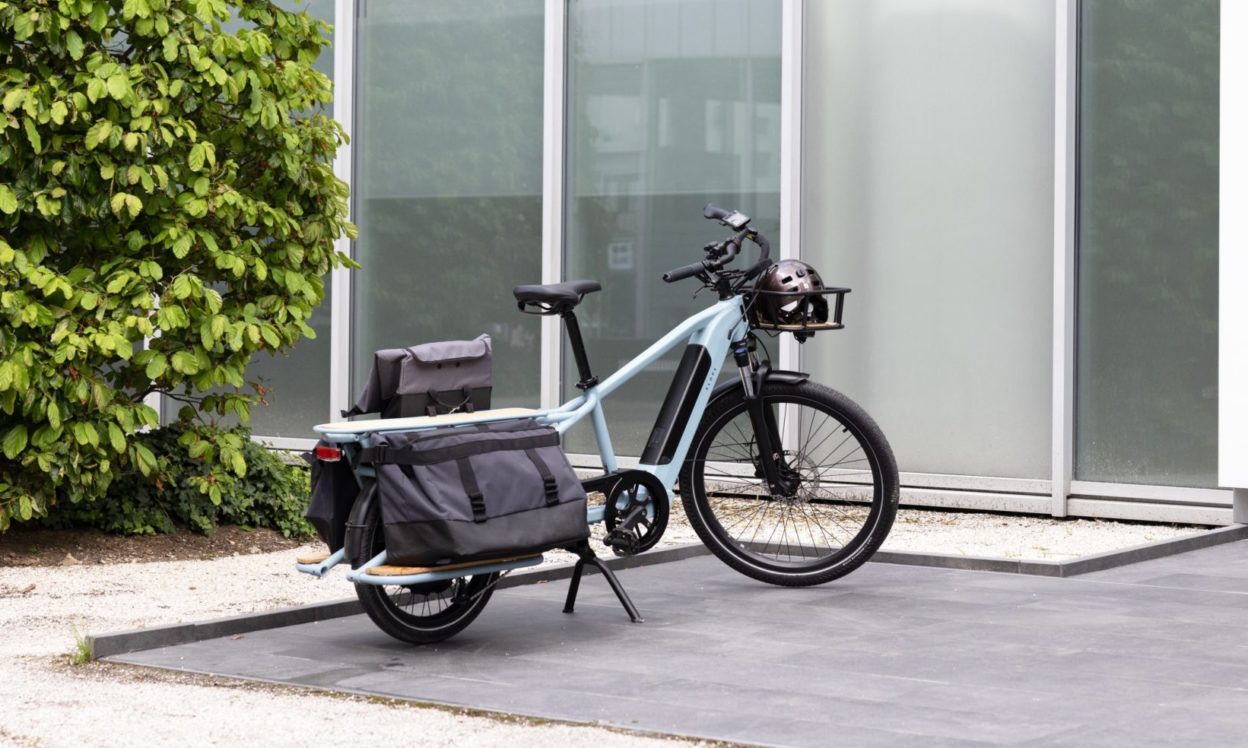 Decathlon tease son futur vélo cargo longtail Elops