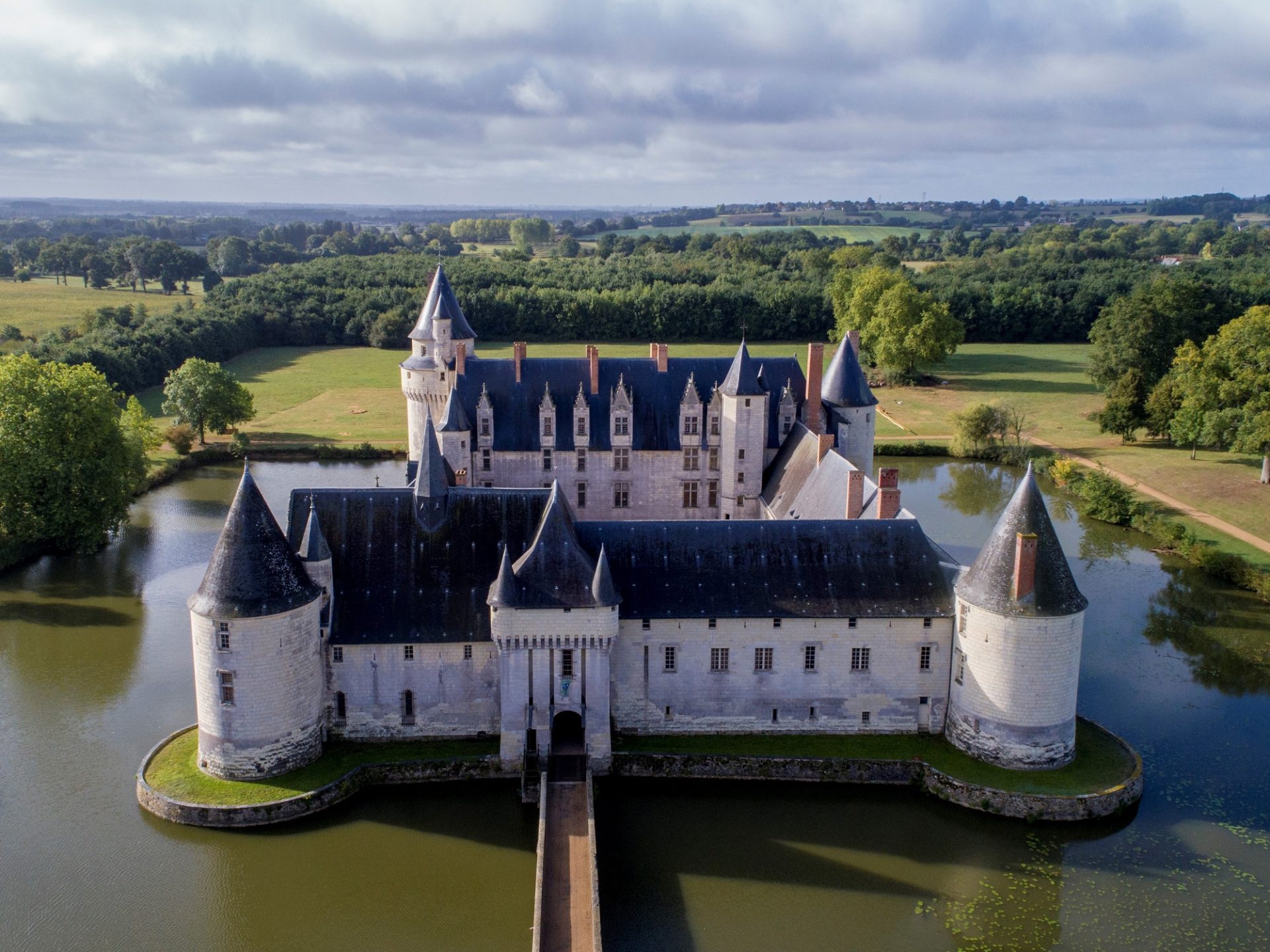 Chateau Du Plessis Bourre