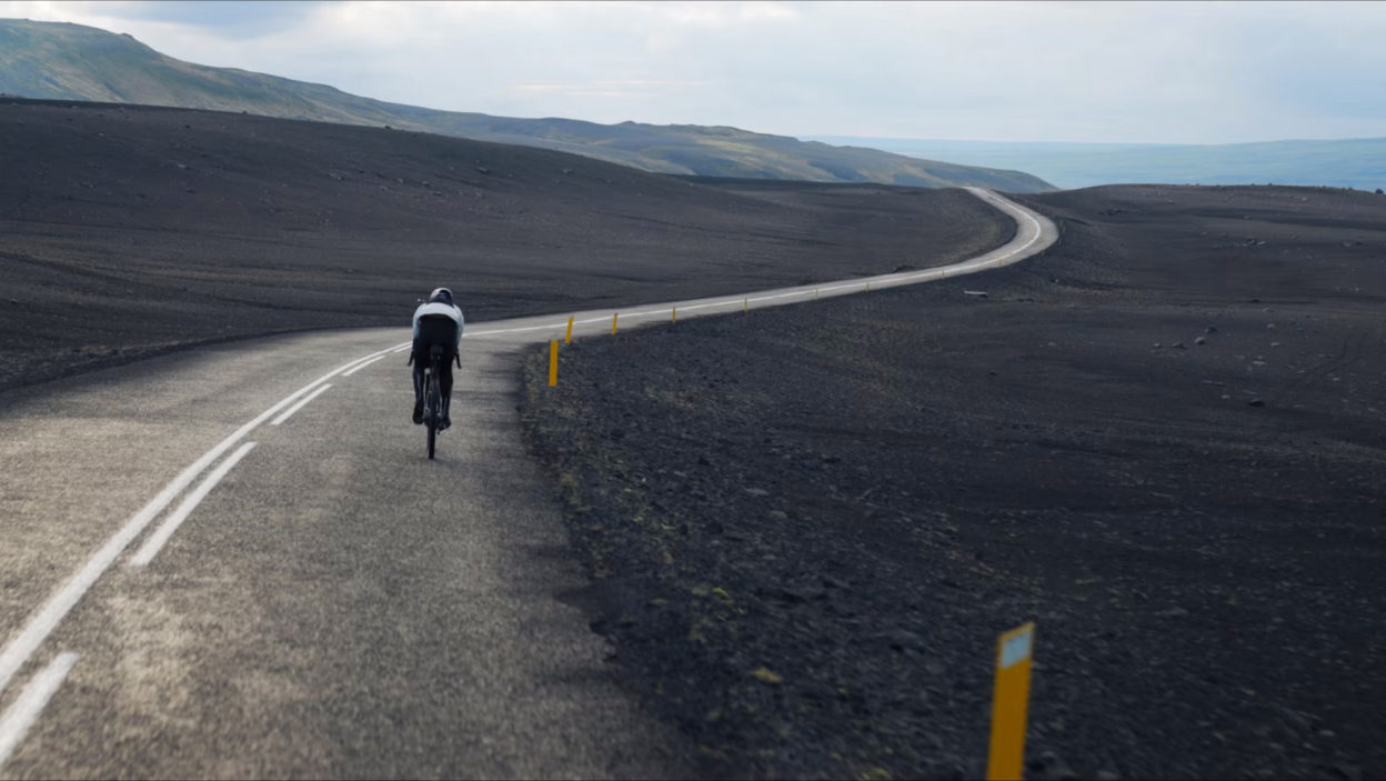 [Vidéo] Une traversée de l'Islande gravel du Nord au Sud, en une journée