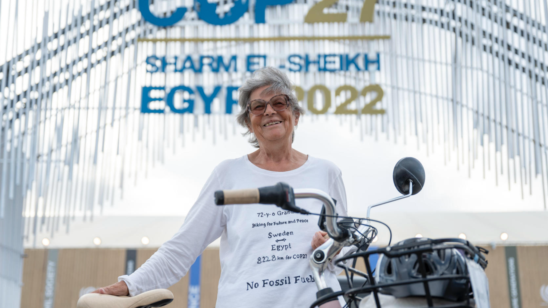 Dorothée Hildegrandt - Une grand-mère engagée à vélo depuis la Suède jusqu'en Égypte pour la COP27